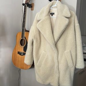 TOPSHOP Faux fur teddy coat!